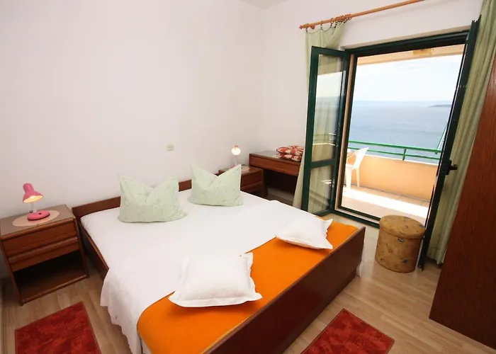 Apartman With A Parking Space Brela, Makarska - 6884 Brela