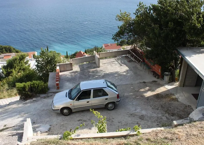 With A Parking Space Brela, Makarska - 6884 * Brela