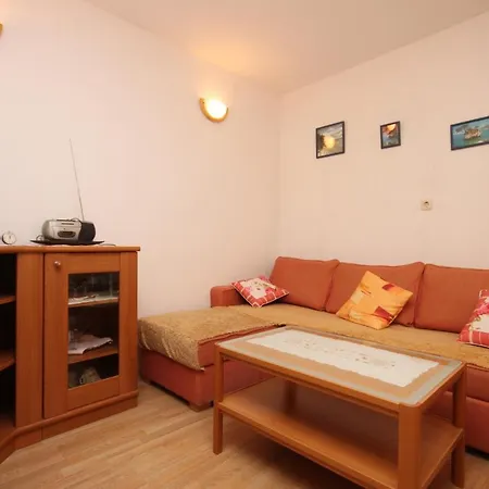 With A Parking Space Brela, Makarska - 6884 Daire