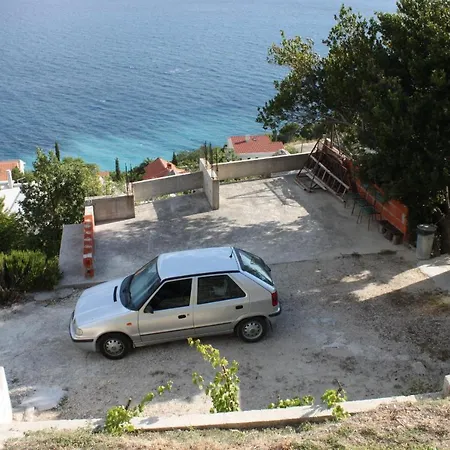 With A Parking Space Brela, Makarska - 6884 * Brela